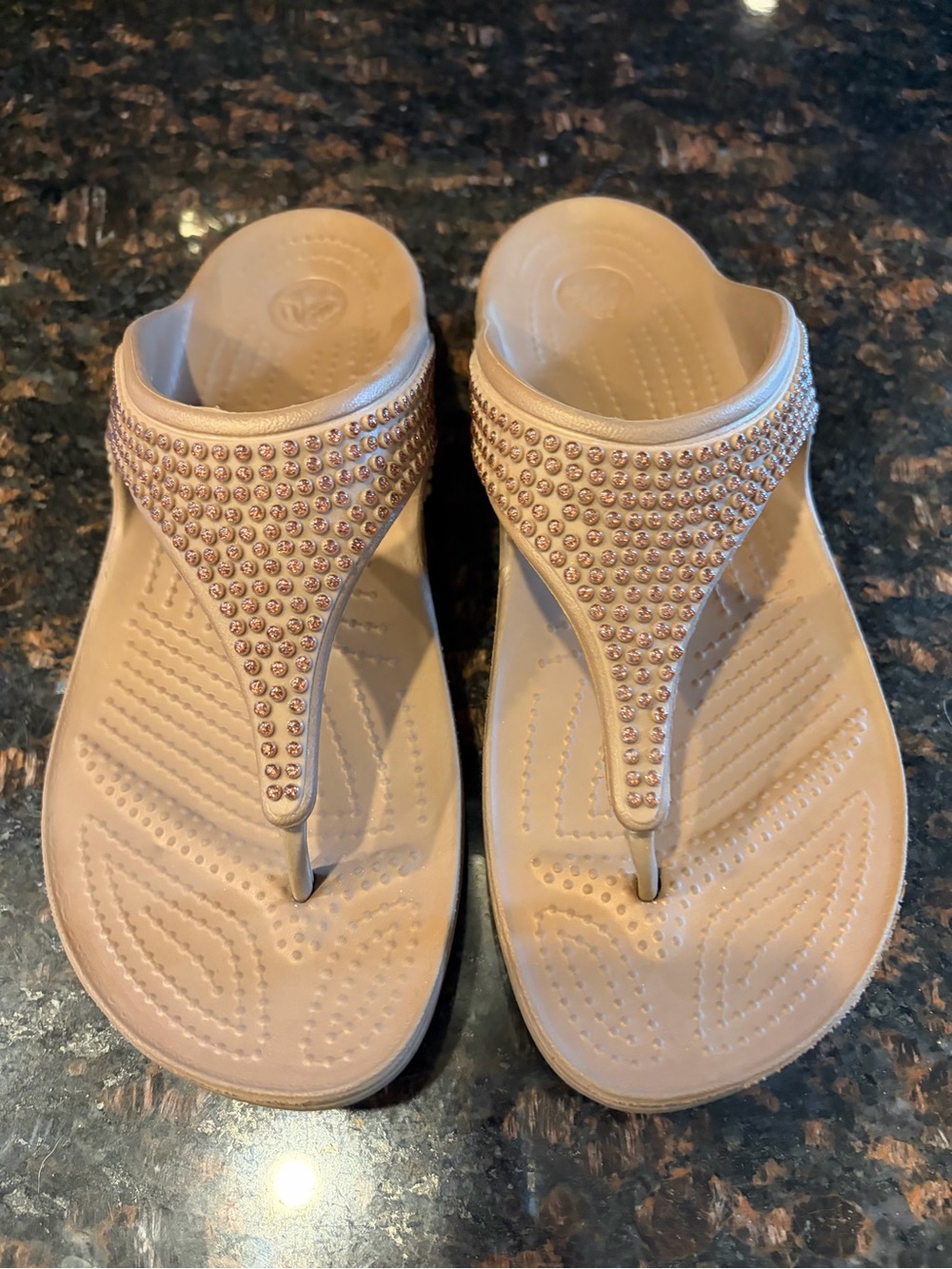 Crocs Embellished Flip Flop sandals with rhinestones size 10